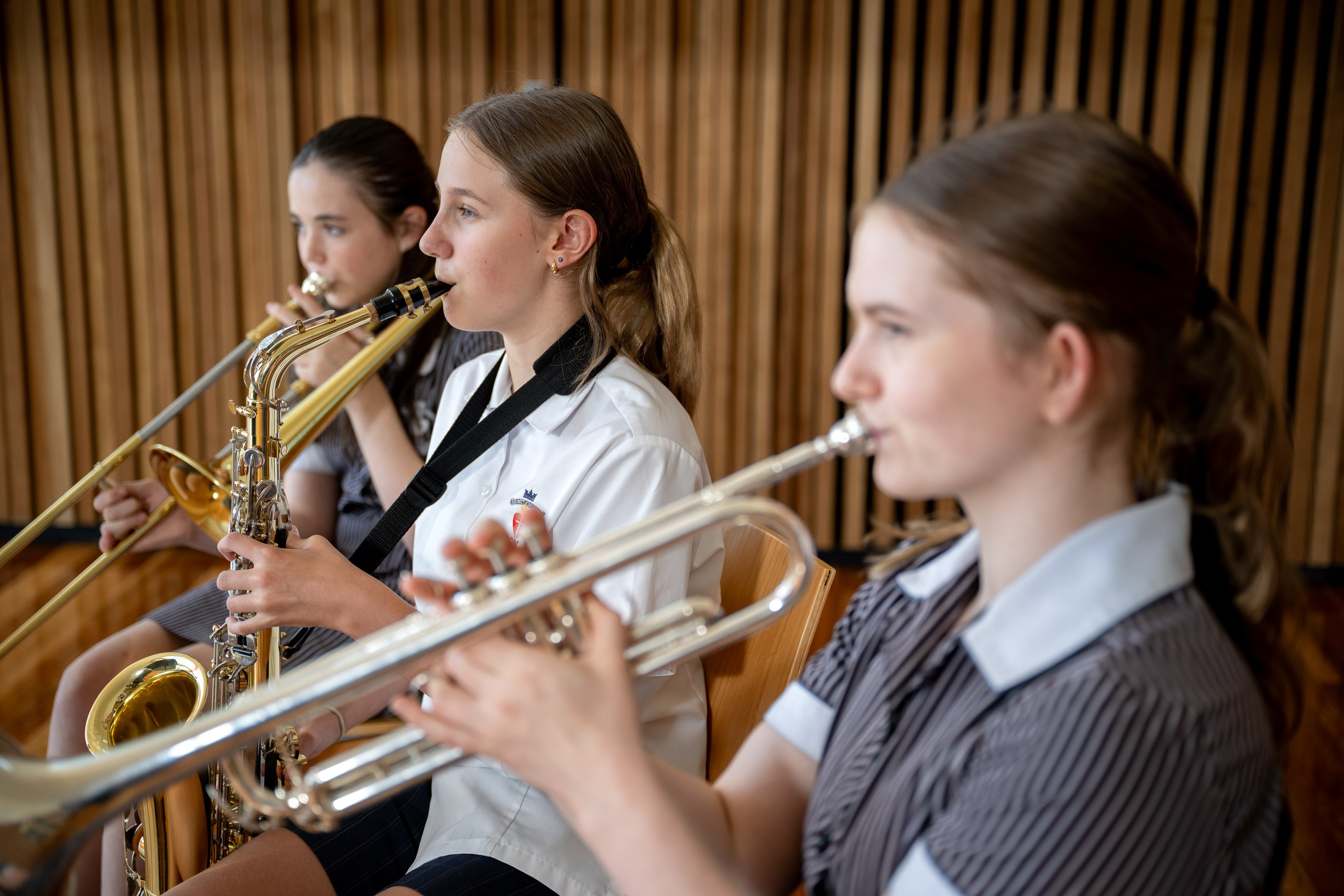 Vol. 54 No. 9 Performing Arts News